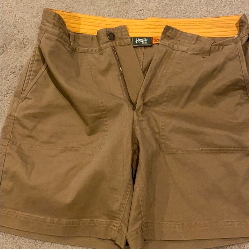 Howler Brothers walk short size 33